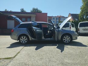 AUDI A4 2,0 NOVÁ STK,TAŽNÉ, - 10