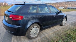 Audi 1.9 TDI 2009 Sportback - 10