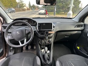 Peugeot 208 na prodej (nafta) - 10