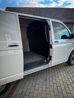 Volkswagen T6 Transporter 110 kw, DSG - 10