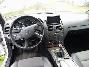 Mercedes C220 CDI - 10