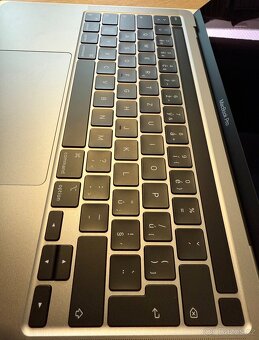 MacBook Pro 13 M1, 8/256GB, CZ, TouchBar, TOP - 10