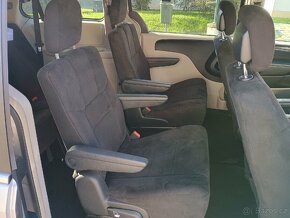 Chrysler Town Country 3.6 automat - 10