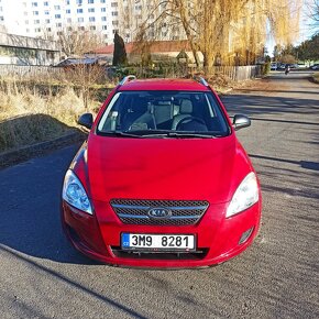 Kia ceed sw - 10