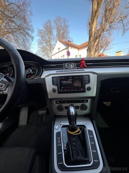 Volkswagen Passat b8 2.0d DSG - 10