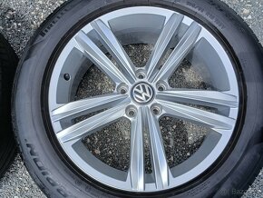 Pěkná orig alu kola VW Tiguan 235/55/18 Bridgestone 7mm - 10