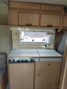 Karavan Chateau 350 - 10