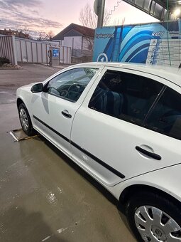 Škoda octavia 2 1.6 mpi - 10