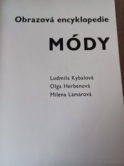 Obrazová encyklopedie módy - 10