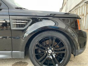 Range Rover Sport 3.0 HSE díly - 10