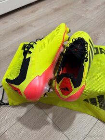 Adidas Predator SG - 42 2/3 - 10