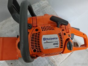 Husqvarna 435 440 445 450 motorova pila - 10