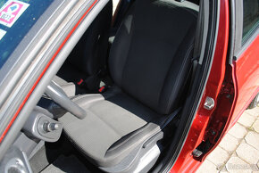 Renault Clio 3 kombi 1.5dCi 63kW - klimatizace - 11/2009 - 10