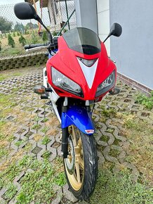 Honda cbr 125 - 10