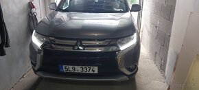 Mitsubishi  Outlander - 10