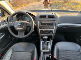 Škoda Octavia 2, 2.0 TDI, 103kw, CFHC, 138 000 km, WEBASTO - 10