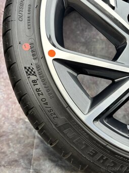 Originální Alu kola 5x114,3 Hyundai i30 225/40/18 TOP - 10