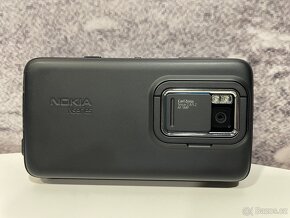 Komunikátor Nokia N900 - 10