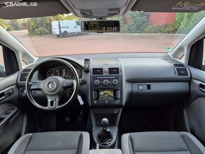 VW Touran 2.0TDI 103kW,7míst,2014,tažné,navi,serviska - 10