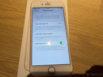 Apple iPhone 6S 32GB Gold - kompletní balení - 10