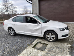 Škoda octavia 1.5tsi 110kw,2019, nové v CZ - 10