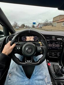 VW Golf 7.5 R 2.0 TSI 4MOTION DSG - 10