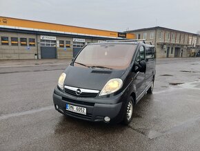 Opel Vivaro 9 míst - 10