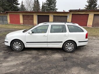 Prodám Škoda Octavia 2 benzín, 1,6, 85 kw - 10