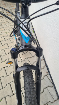 Kellys SPIDER 30, Hydr.brzdy, řazení Shimano Acera, Rám M - 10