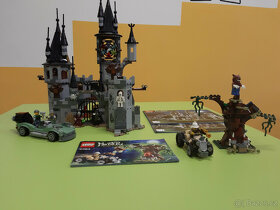 LEGO 9468, 9463 - séria Castle - Vampírsky hrad + Vlkolak - 10