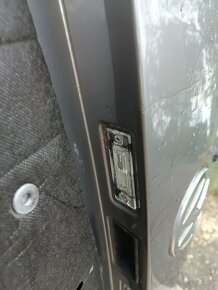 VW Touran -dveře, viko kufru, páté dveře - 10