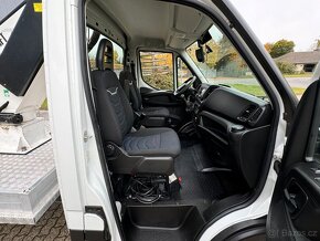 Vysokozdvižná teleskopická montážní plošina Iveco Daily 35S1 - 10