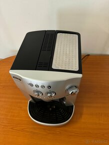 Kávovar DeLonghi ESAM 4200 S Magnifica - 10