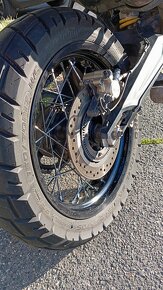 Triumph Tiger 800 XC 2011 - 10