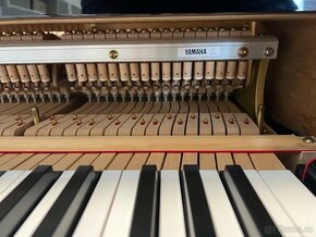 Japonský klavír Yamaha GH1 se zárukou, doprava zdarma. - 10