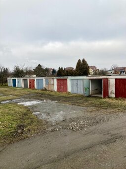 Prodám garáž lokalita Rožnov v Českých Budějovicích - 10