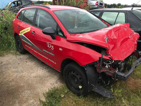 Seat Ibiza Combi 1,2HTP 51kW 2010 CGP - díly - 10