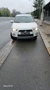 Mitsubishi Outlander 4x4 - 10