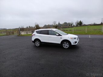 Ford Kuga - 10