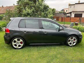 Volkswagen Golf VI GTI 2.0 tsi 155kw DCC PDC 2010 - 10