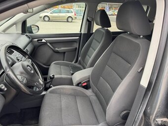 Volkswagen Touran 1.6 TDi 77kw digi klima navigace - 10