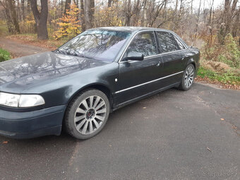 AUDI A8 4.2 220kw quattro tiptronic - díly, celek - 10