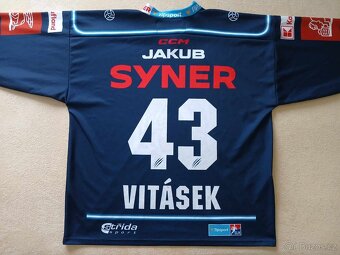 Hokejový dres HC Bílí tygři Liberec Ondřej Vitásek - 10