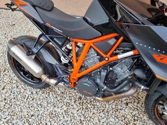 Ktm SuperDuke 1290R - 10