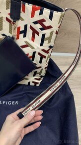 Kabelka Tommy Hilfiger - 10