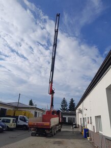 Mercedes-Benz Actros, Sklápeč + hydraulická ruka Fassi - 10