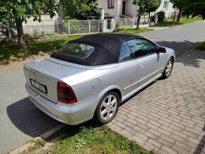 Opel Astra kabriolet 1,6 16V PEKNÁ - 10