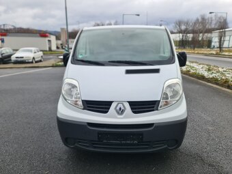 RENAULT TRAFIC 2.0 DCi L1H1 2-MÍSTA KLIMA 2011 SERVISKA TOP - 10