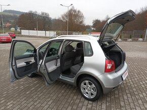 Volkswagen Polo 1,4 16V,FUN-CROSS,KLIMA,SERVIS - 10