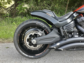 HARLEY DAVIDSON FXDR 114 - 10